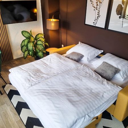 Maremar - Design Maisonette Altstadt - 4 Pers - 57Qm - Luxus Boxspringbett - Kueche - Arbeitsplatz - Privater Parkplatz Greiz Eksteriør bilde