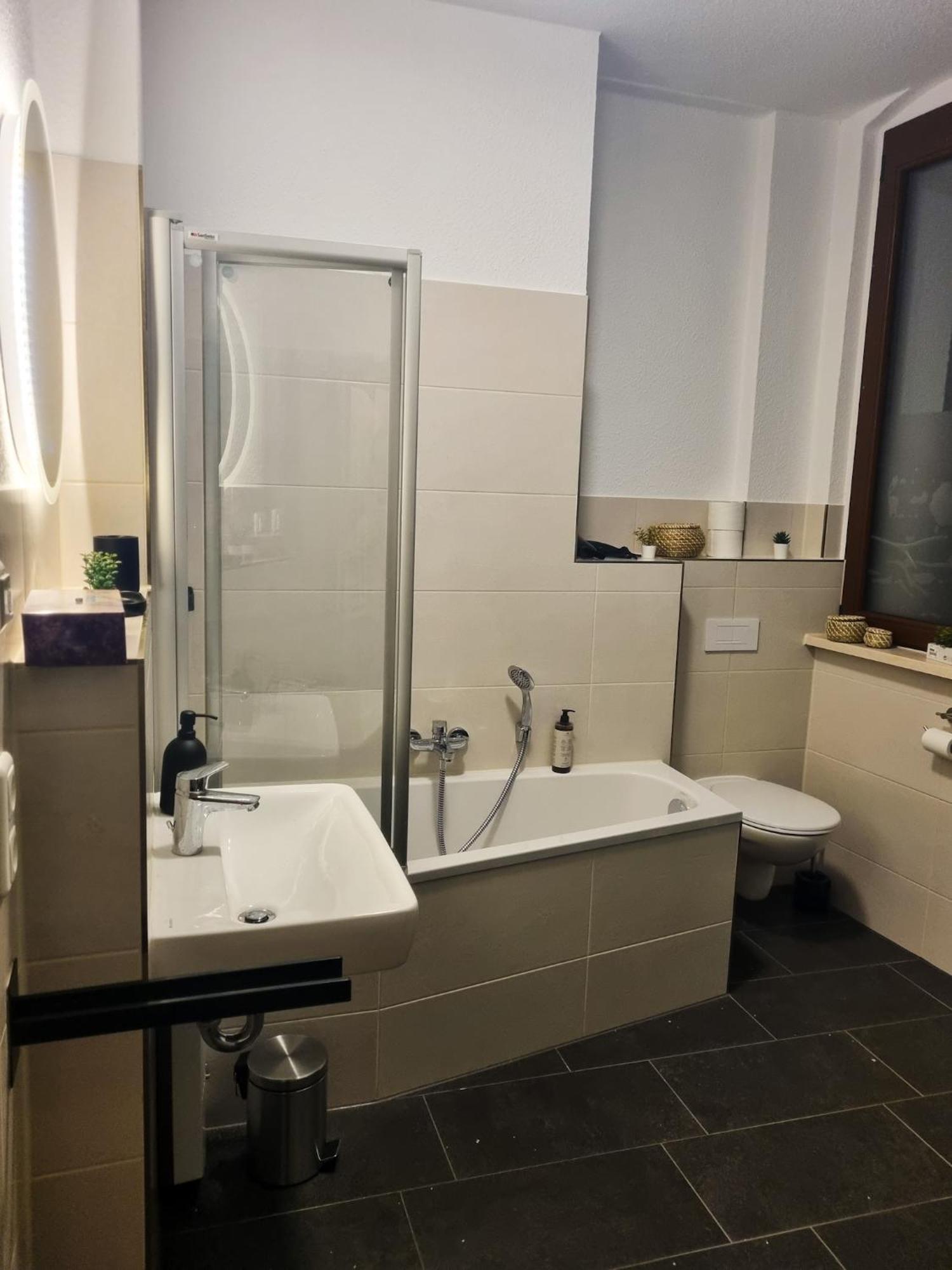 Maremar - Design Maisonette Altstadt - 4 Pers - 57Qm - Luxus Boxspringbett - Kueche - Arbeitsplatz - Privater Parkplatz Greiz Eksteriør bilde